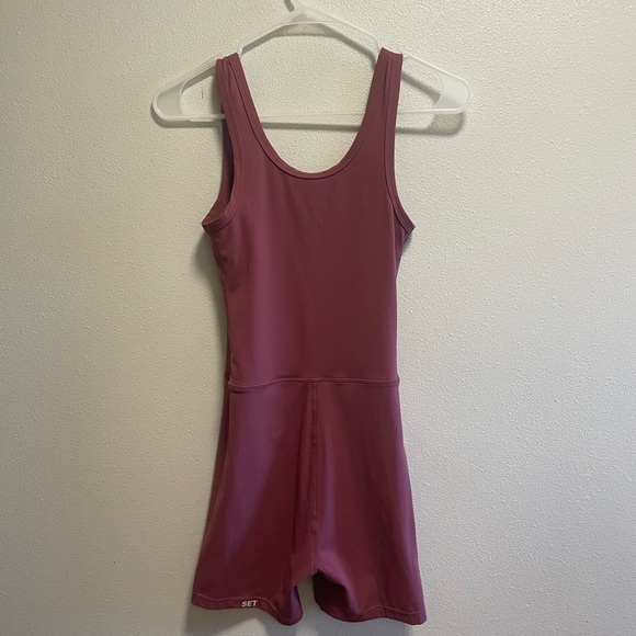 Set active - Picture 3 of 4